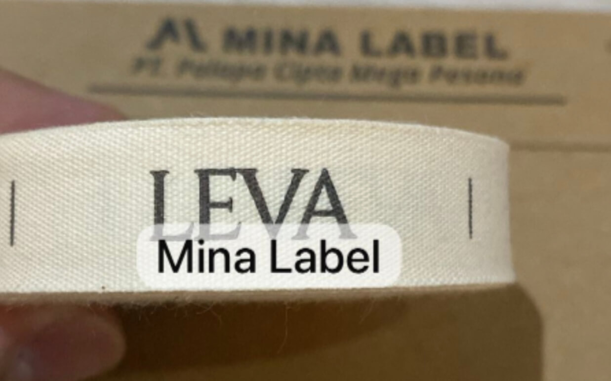 contoh label